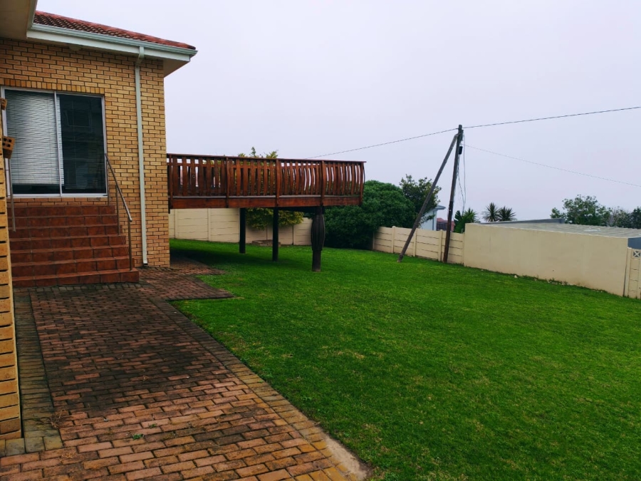 3 Bedroom Property for Sale in Dana Bay Western Cape